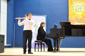 Юрий Ахметьев (флейта), концертмейстер Н.Г.Иванова